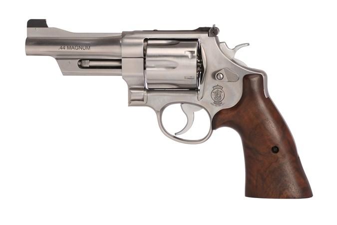 S&W 629 MTN GUN 44 MAG 4