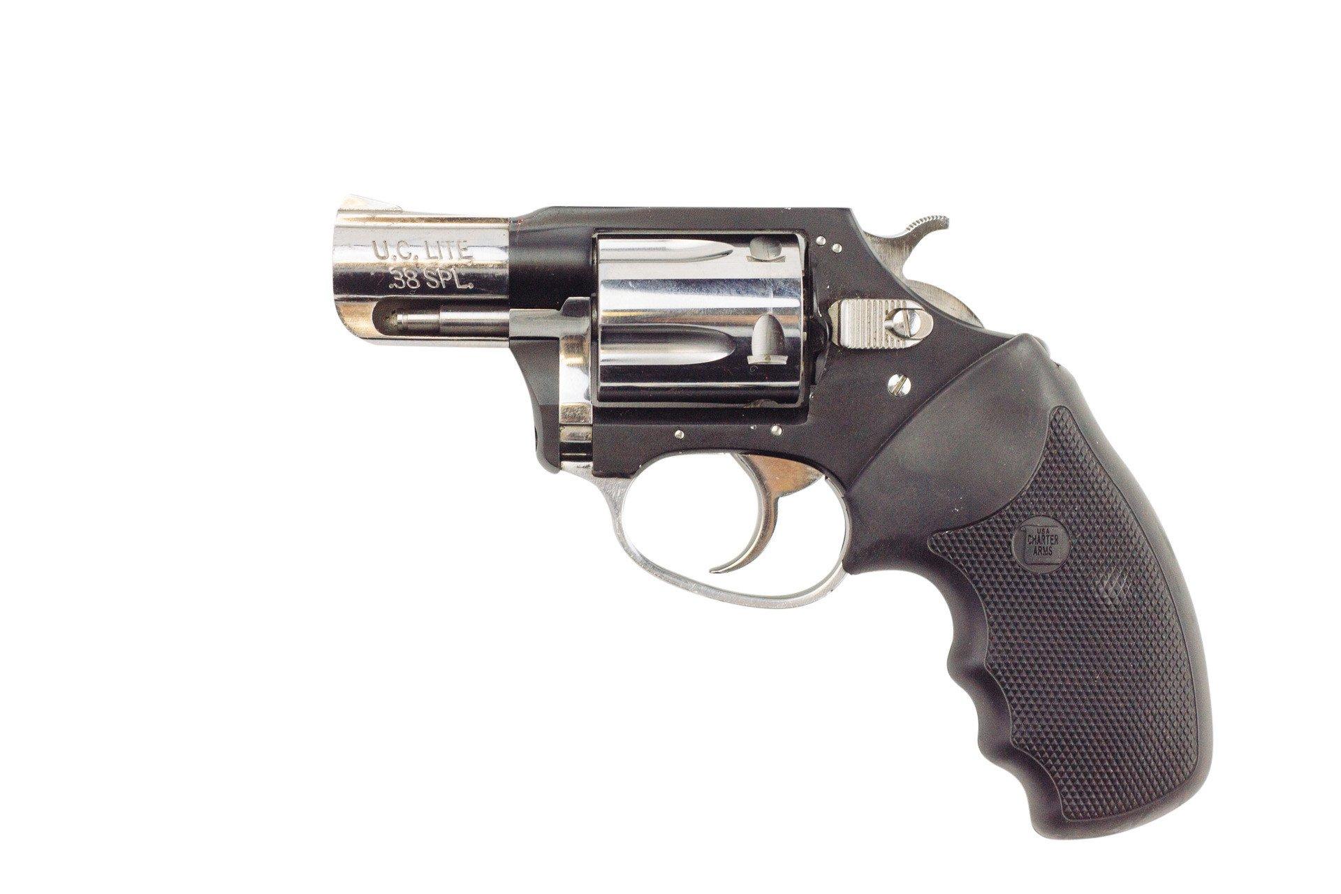 CHARTER ARMS UL 38 SP